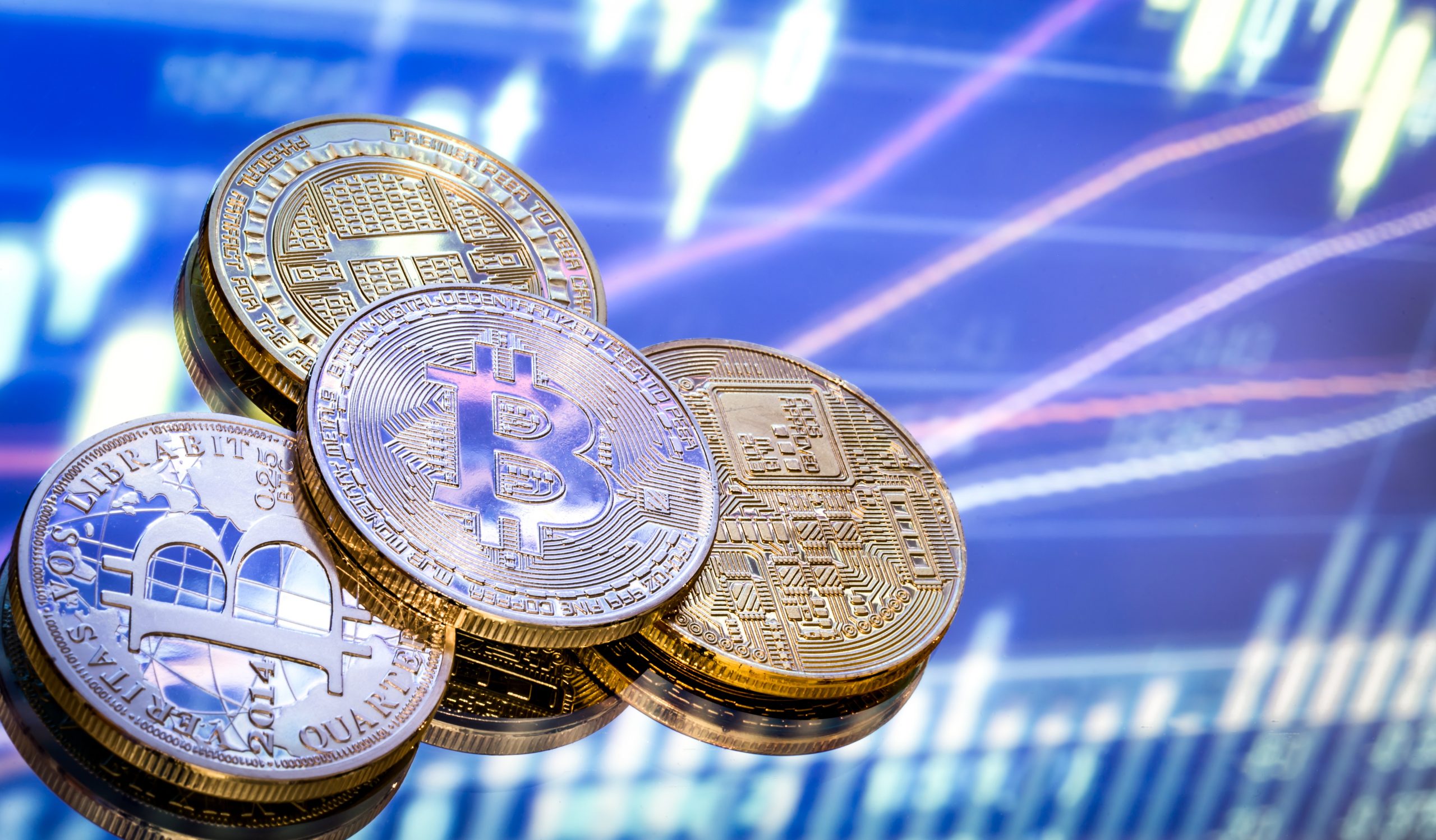Биткоин: уже по 15 тысяч